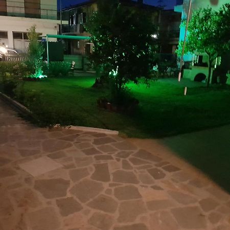 Magdalinos Apartments Неа-Скіоні Екстер'єр фото