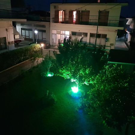 Magdalinos Apartments Неа-Скіоні Екстер'єр фото